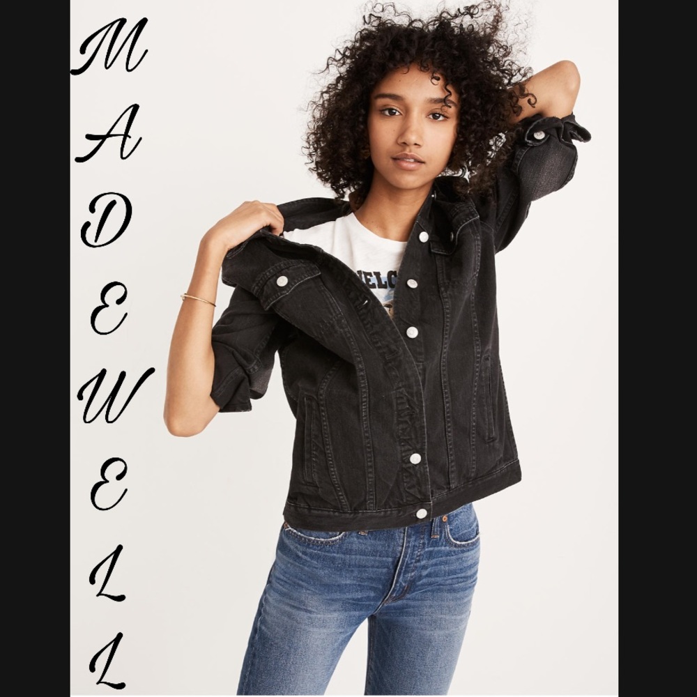 😻🔥The petite oversize Jean jacket in lunar wash